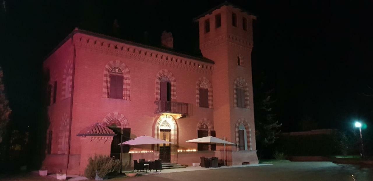 Bed & Breakfast Ottoquadri Quattordio Exterior photo